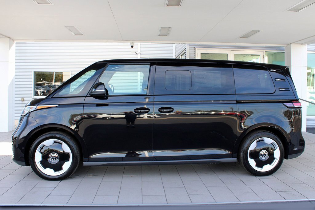 New 2025 Volkswagen ID. Buzz Pro S image 22
