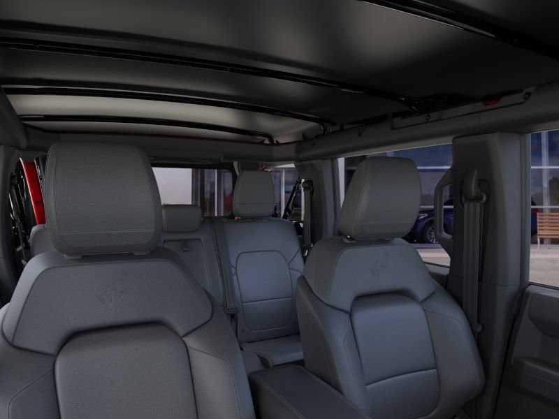 New 2026 Ford Bronco Outer Banks w/ Sasquatch Package AWD/4WD image 13