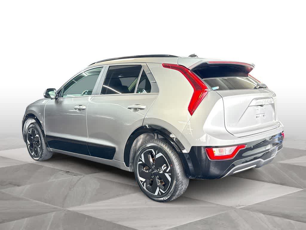 Used 2025 Kia Niro Wind FWD image 6