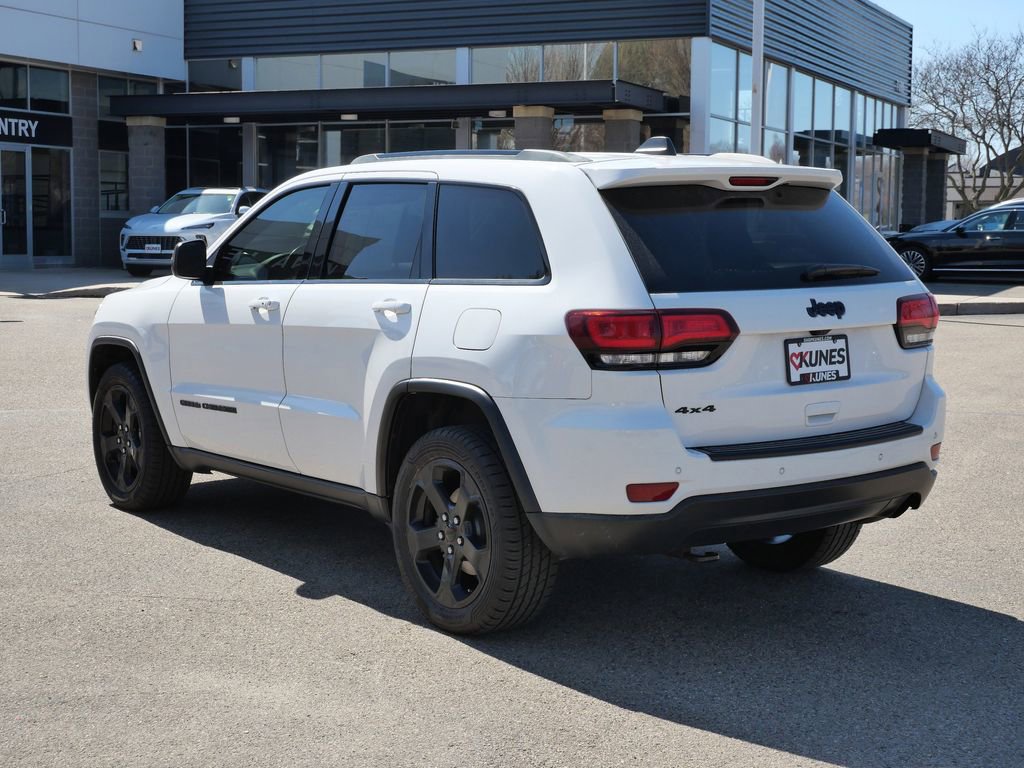 Used 2019 Jeep Grand Cherokee Laredo image 7