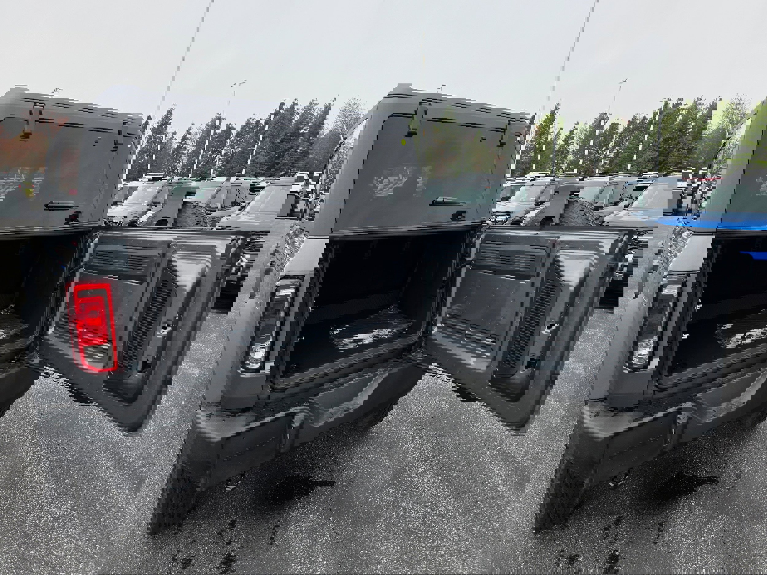 New 2026 Ford Bronco Big Bend image 9