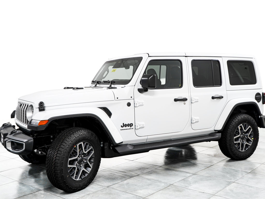 New 2026 Jeep Wrangler Unlimited Sahara AWD/4WD image 4