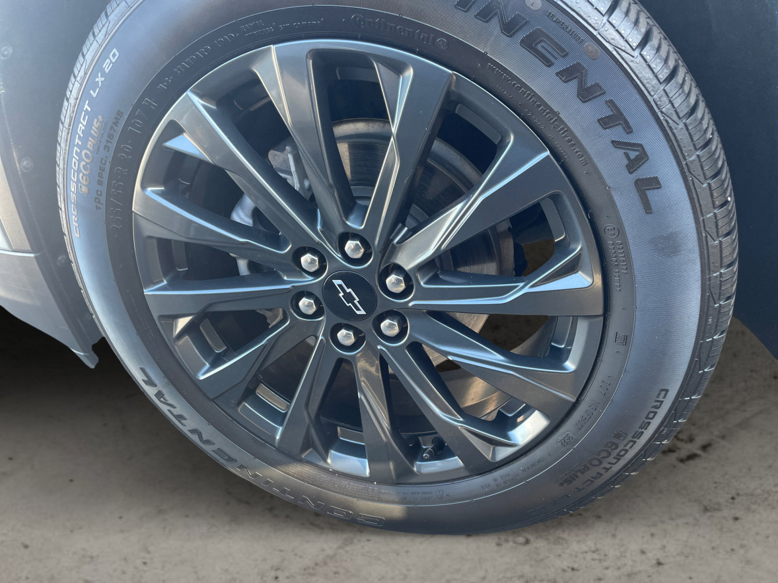 Used 2023 Chevrolet Traverse RS image 14