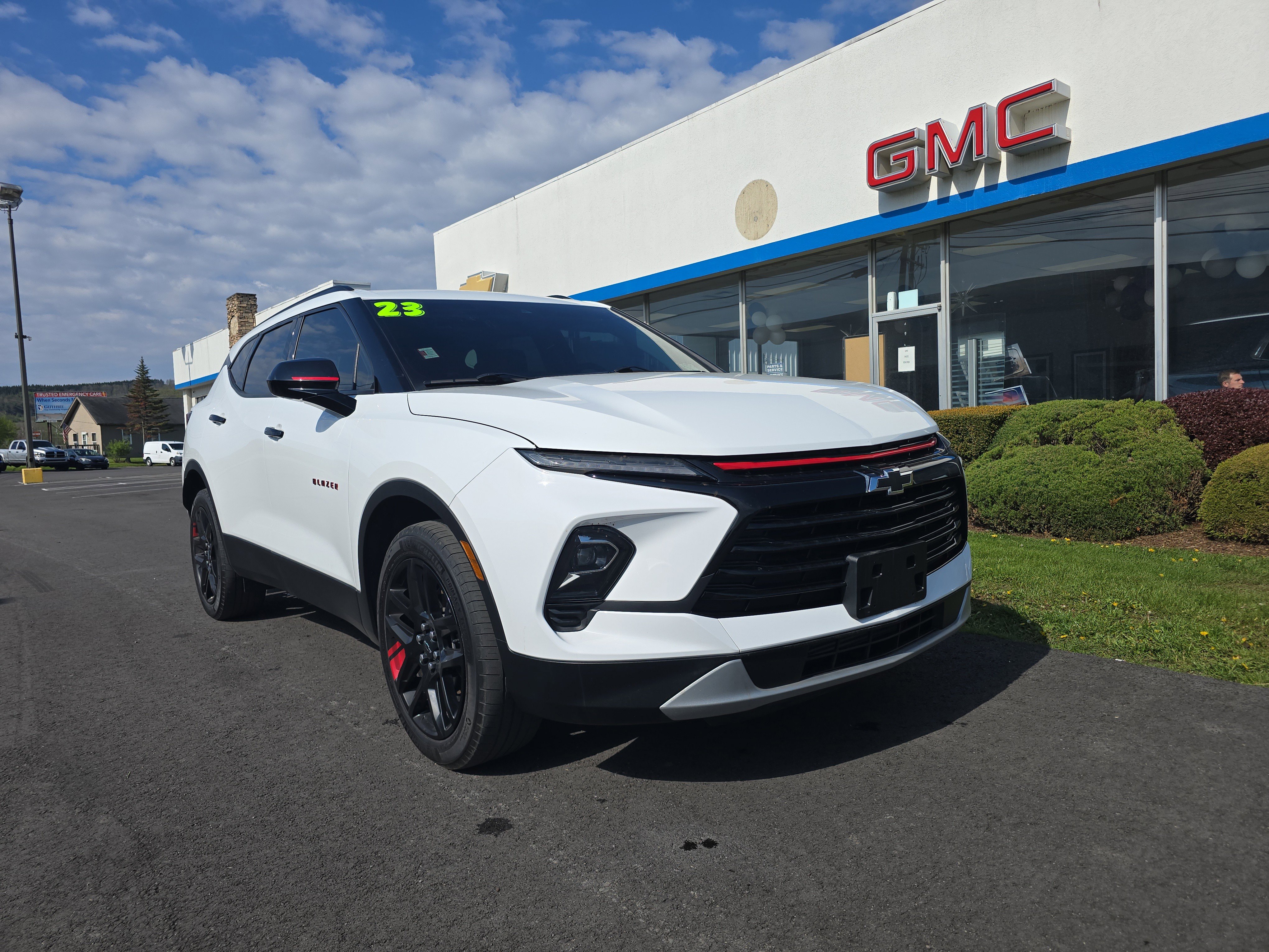 Used 2023 Chevrolet Blazer LT w/ Convenience Package AWD/4WD image 1