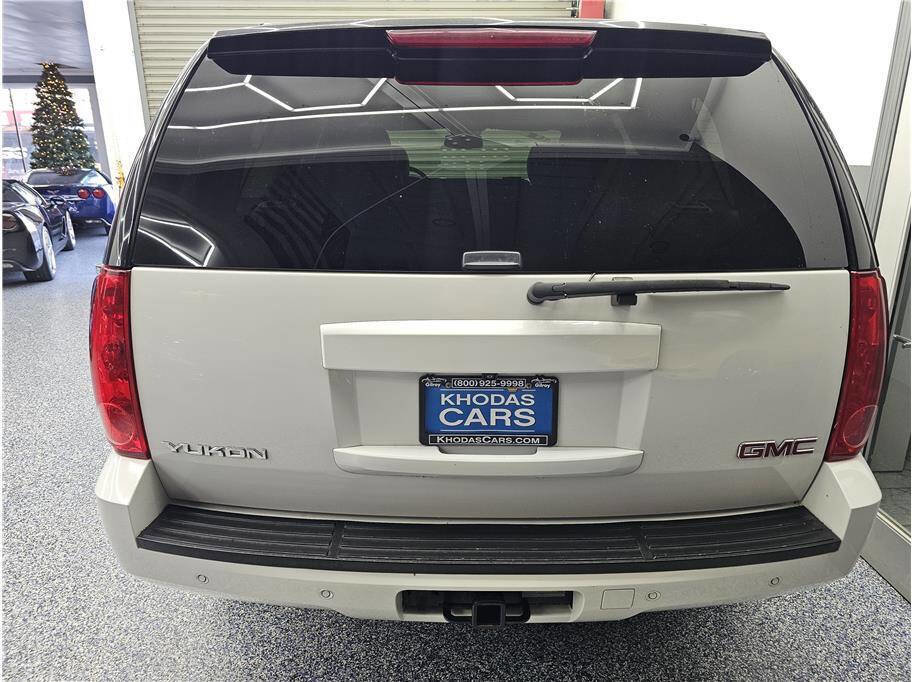 Used 2013 GMC Yukon SLT image 4