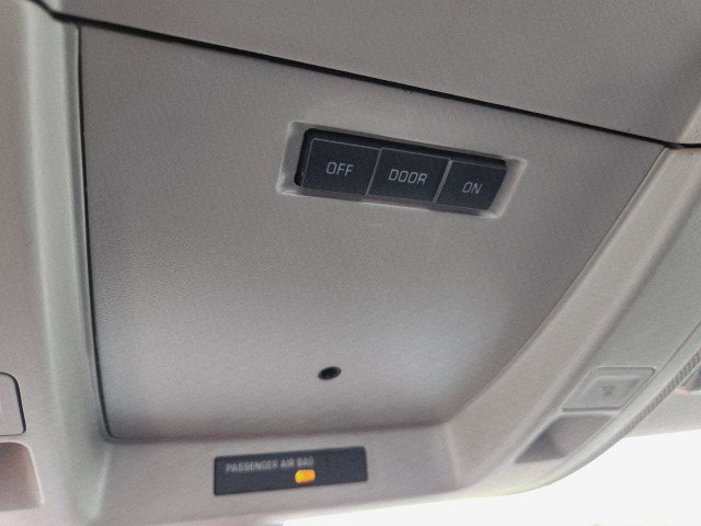 Used 2016 Chevrolet Silverado 3500 W/T image 35