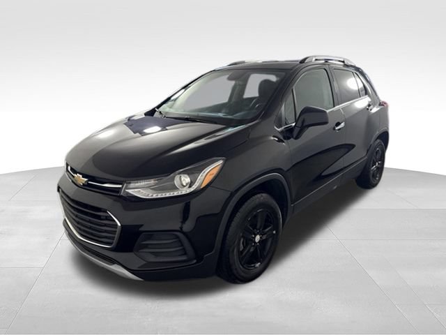 Used 2019 Chevrolet Trax LT w/ LT Convenience Package AWD/4WD image 3