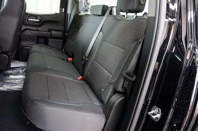 New 2026 Chevrolet Silverado 1500 Custom w/ Turbomax Blackout Package image 17