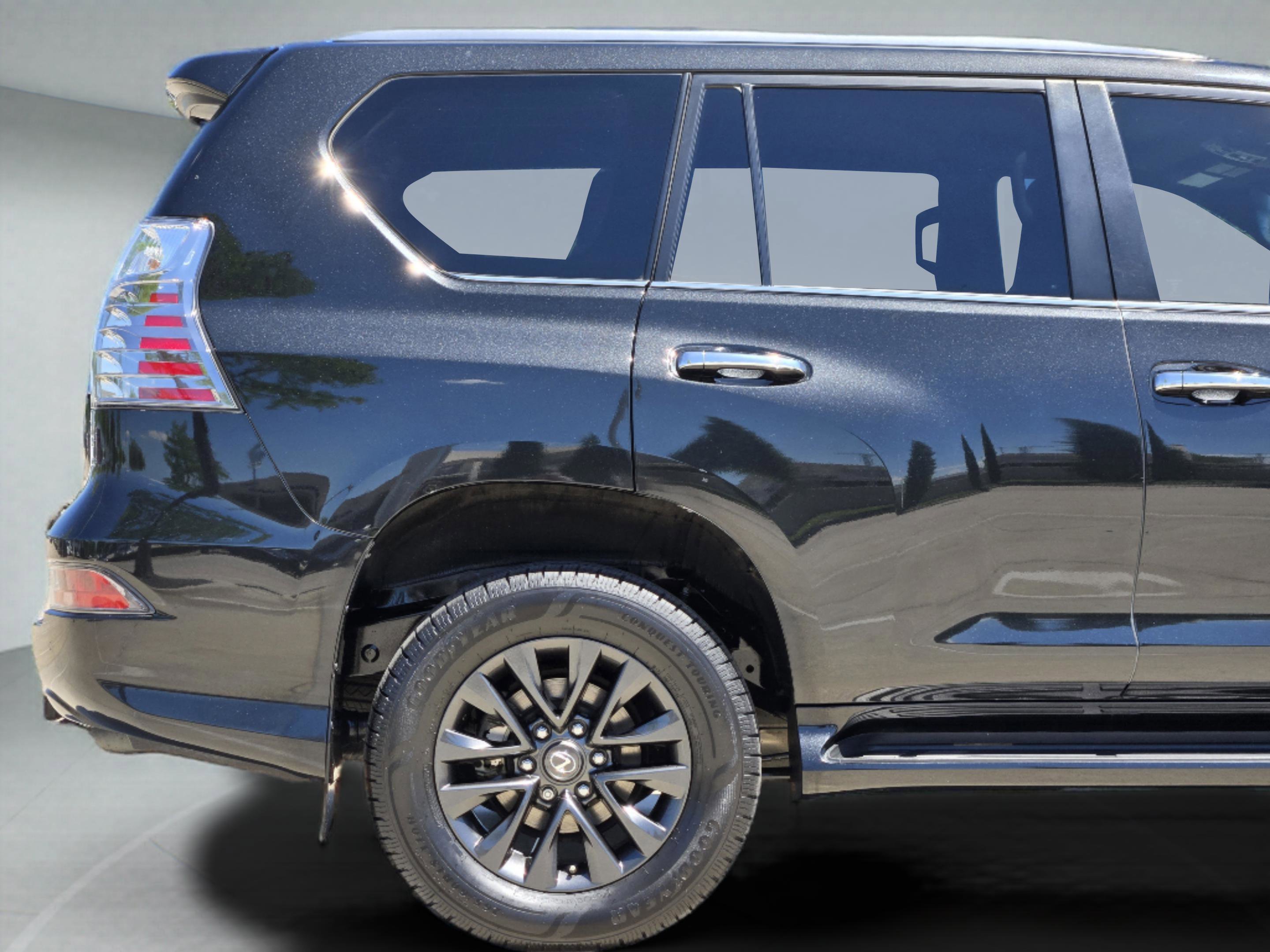 Used 2023 Lexus GX 460 Premium w/ Premium Plus Package image 34
