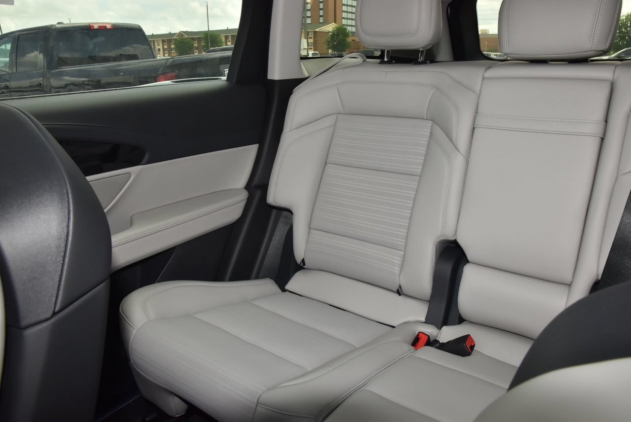 New 2026 Lincoln Nautilus Reserve AWD/4WD image 26