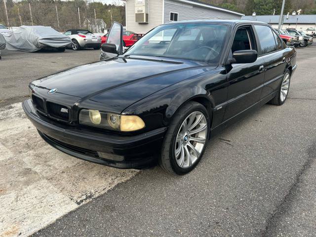 Used 1997 BMW 740iL image 2