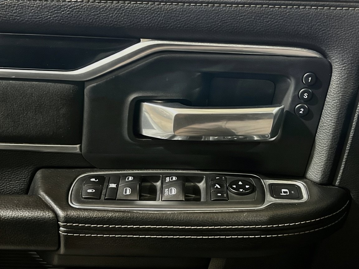 Used 2020 RAM 2500 Laramie AWD/4WD image 14