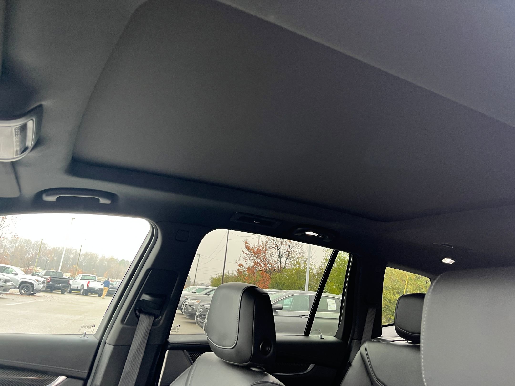 Used 2020 Cadillac XT6 Sport image 17