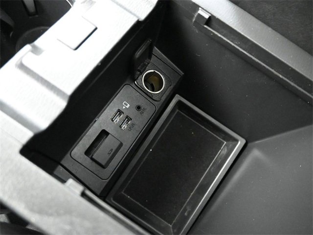 Used 2017 MAZDA CX-5 Touring w/ Preferred Equipment Package image 18