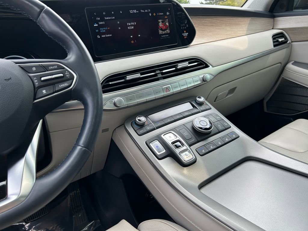 Used 2022 Hyundai Palisade Limited w/ Cargo Package image 21