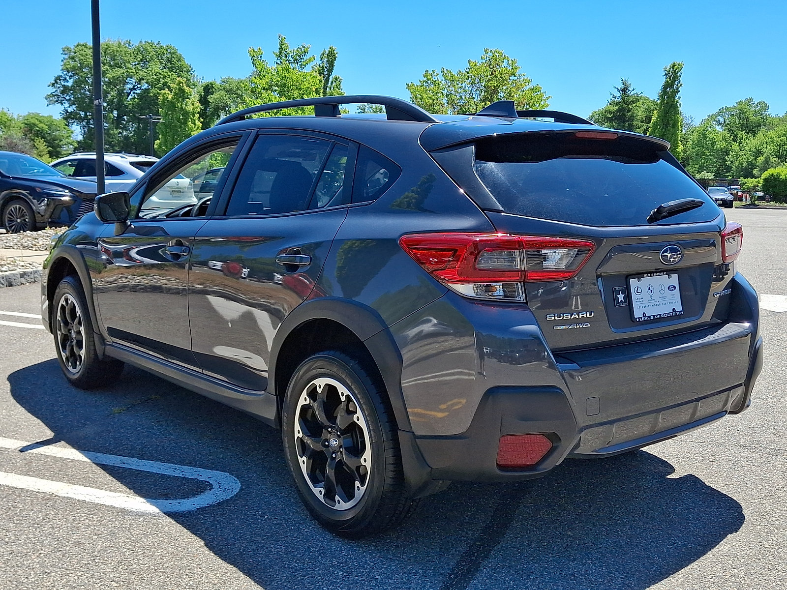 Used 2021 Subaru Crosstrek 2.0i Premium AWD/4WD image 4