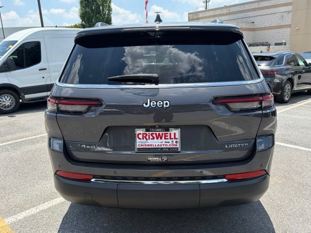 Used 2023 Jeep Grand Cherokee L Limited w/ Luxury Tech Group II AWD/4WD image 6