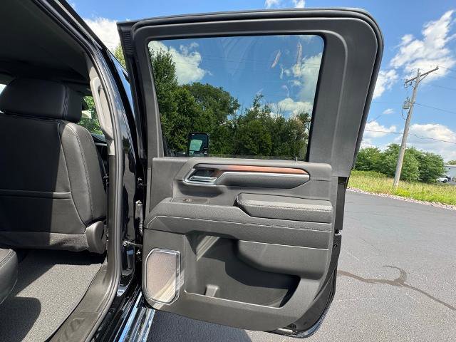 New 2025 GMC Sierra 2500 Denali w/ Denali Reserve Package image 26