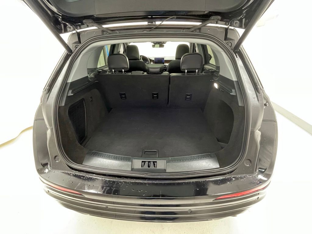 Used 2021 Lincoln Corsair Reserve image 8