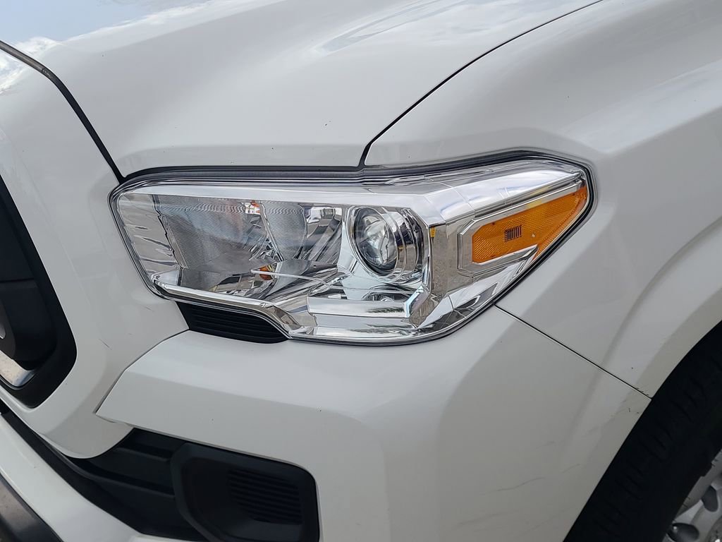 Used 2023 Toyota Tacoma SR w/ SR Convenience Package image 9