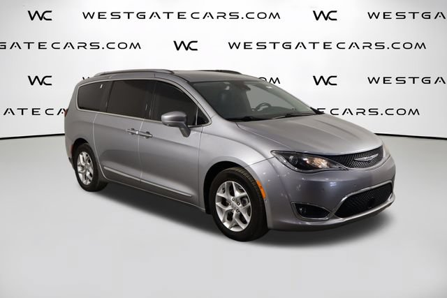 Used 2019 Chrysler Pacifica Touring-L Plus w/ Advanced Safetytec Group FWD image 46