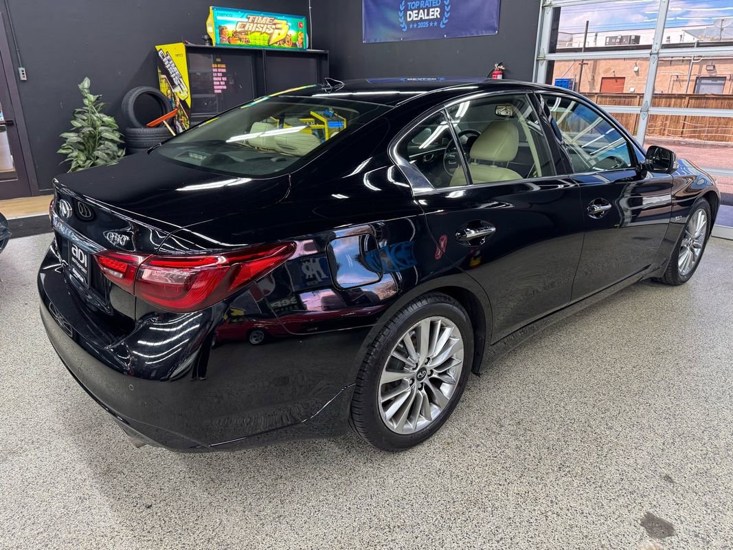 Used 2018 INFINITI Q50 Luxe w/ Sensory Package (Luxe) AWD/4WD image 5