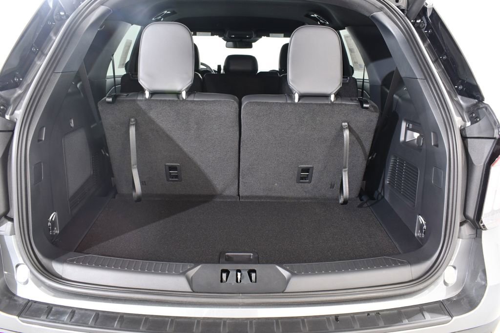 New 2026 Ford Explorer ST-Line AWD/4WD image 21