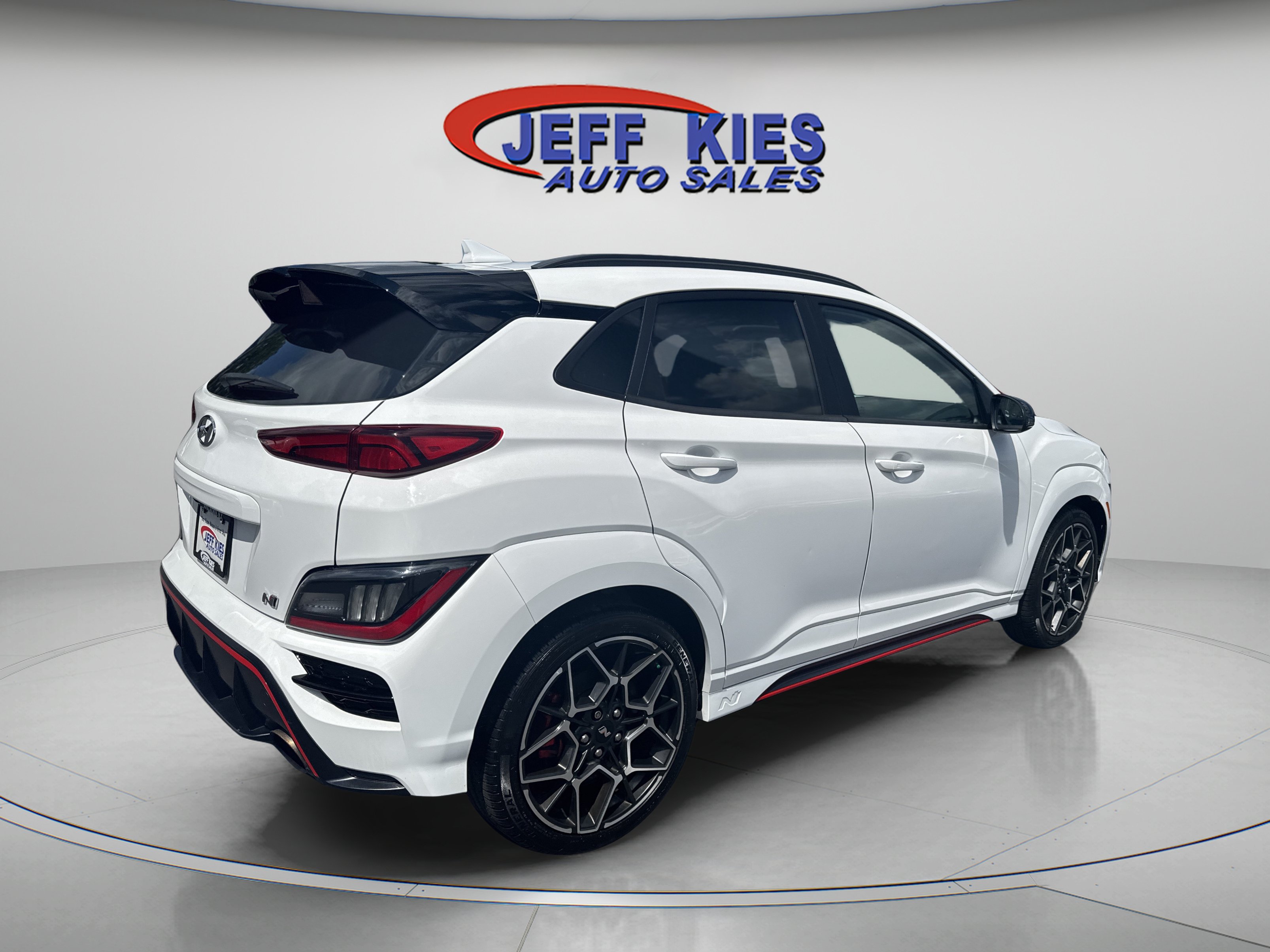 Used 2023 Hyundai Kona N w/ Cargo Package FWD image 5