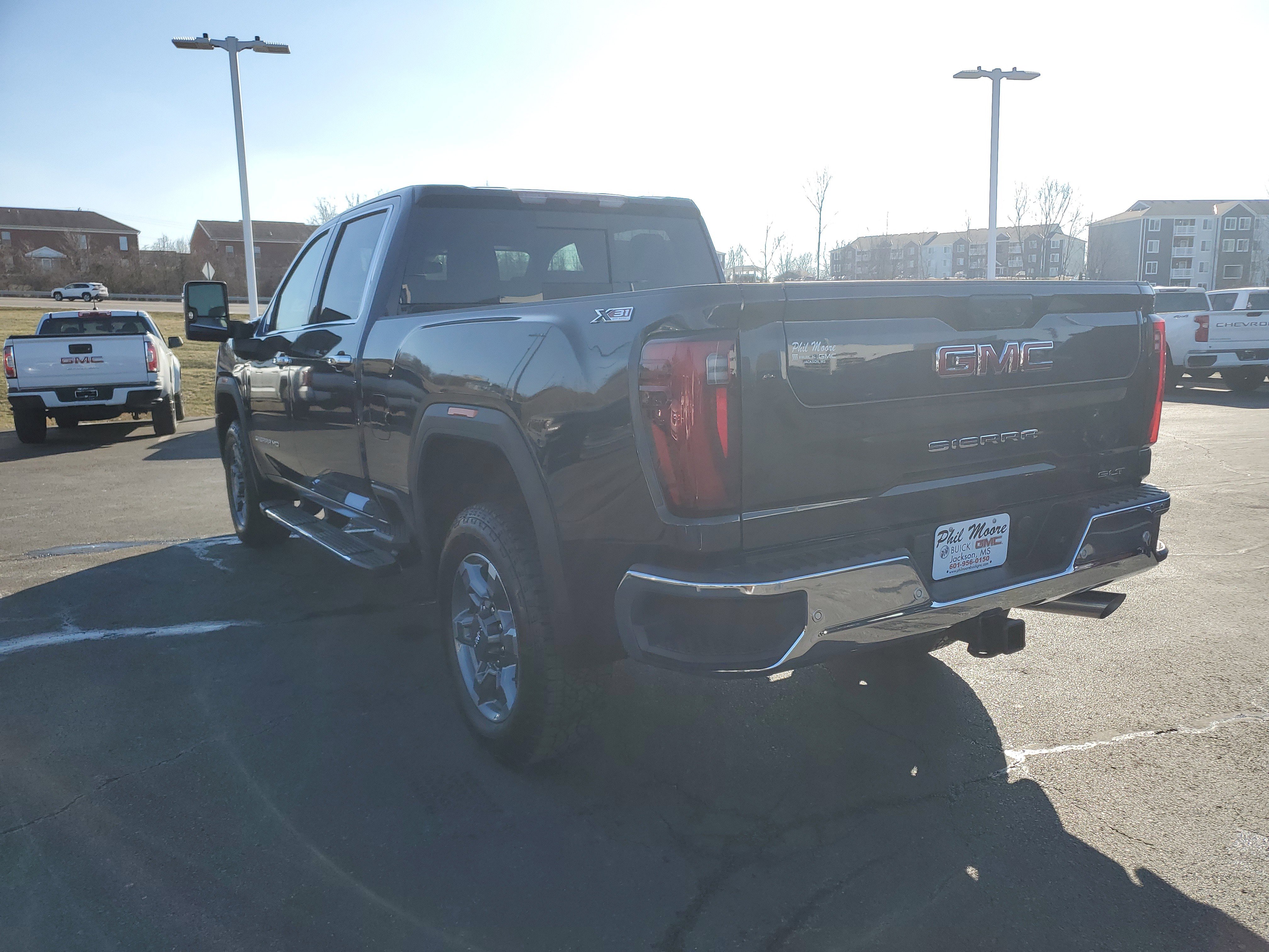 New 2025 GMC Sierra 2500 SLT w/ SLT Premium Package image 7