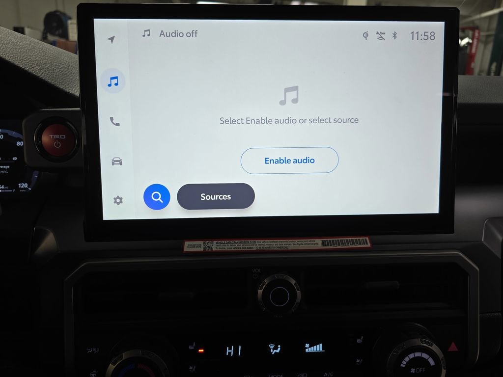 Certified 2025 Toyota 4Runner TRD Off-Road Premium image 24