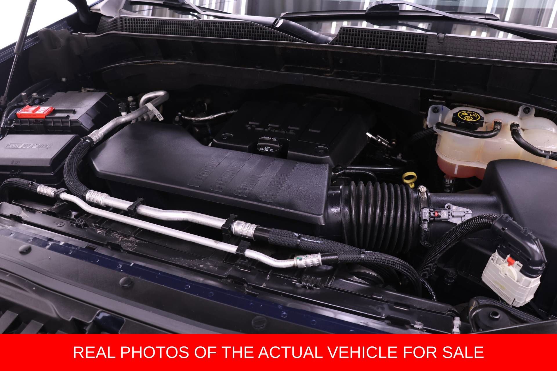Used 2022 Chevrolet Silverado 1500 LT AWD/4WD image 17