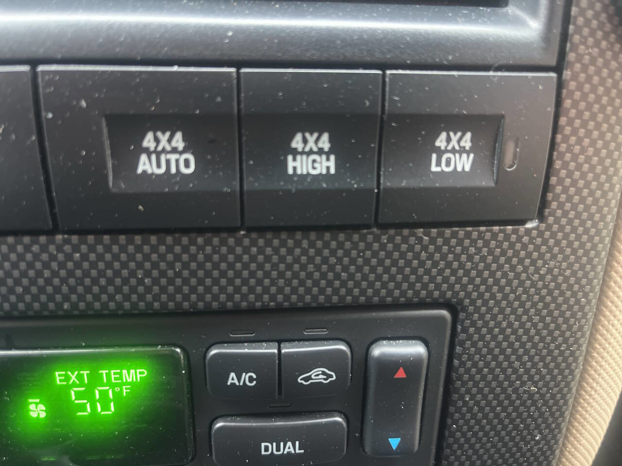 Used 2007 Ford Explorer Sport Trac Limited image 31