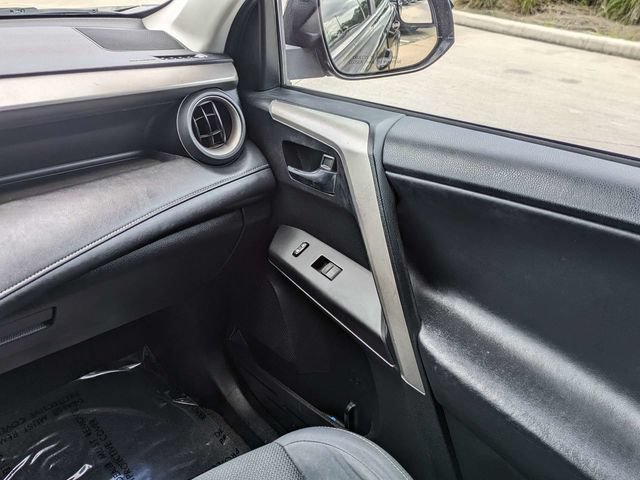 Used 2016 Toyota RAV4 XLE FWD image 18