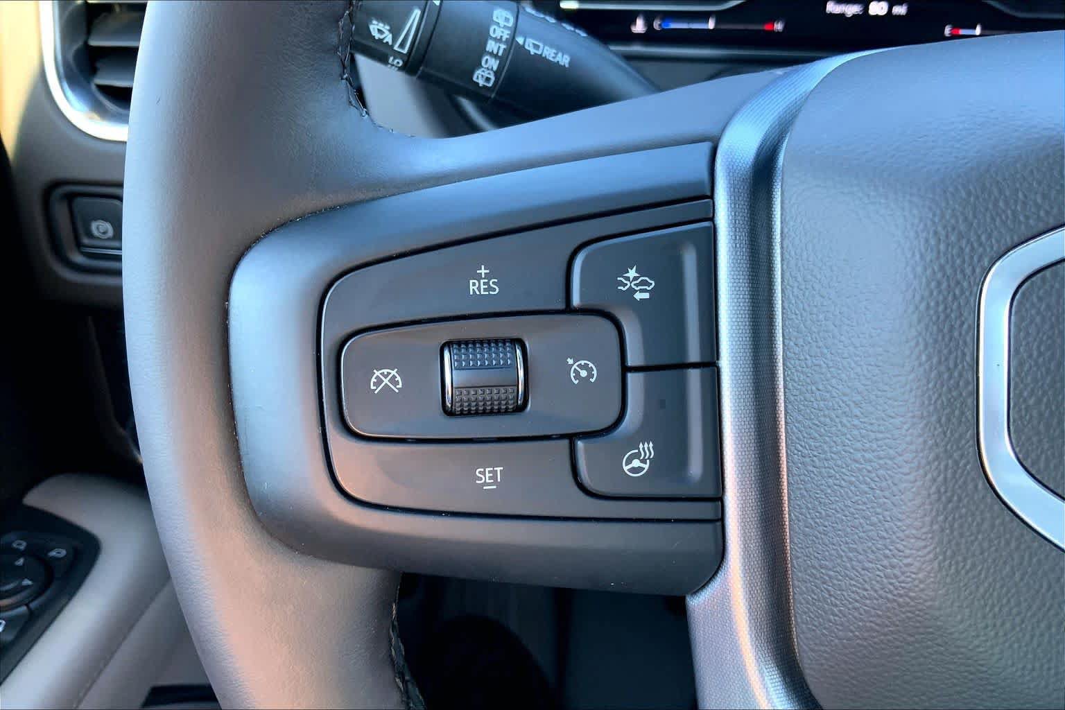 Used 2023 GMC Yukon SLT w/ SLT Premium Package AWD/4WD image 21
