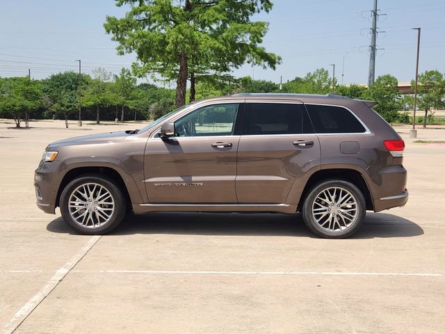 Used 2017 Jeep Grand Cherokee Summit AWD/4WD image 4