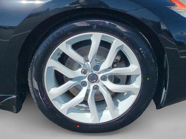 Used 2016 Nissan 370Z Coupe RWD image 19
