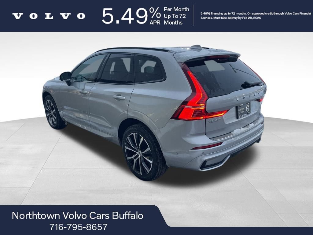 Certified 2023 Volvo XC60 B5 Plus w/ Climate Package image 3
