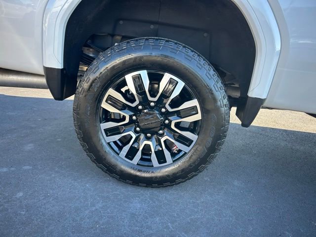 Certified 2025 GMC Sierra 2500 Denali Ultimate w/ Max Trailering Package image 7