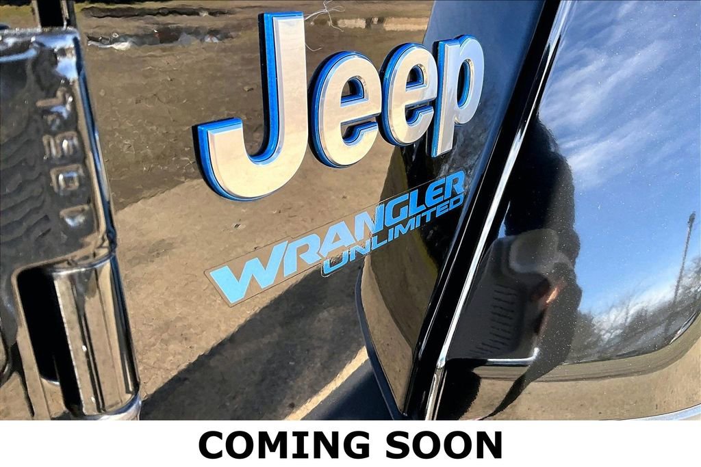 Used 2022 Jeep Wrangler Unlimited Sahara image 11