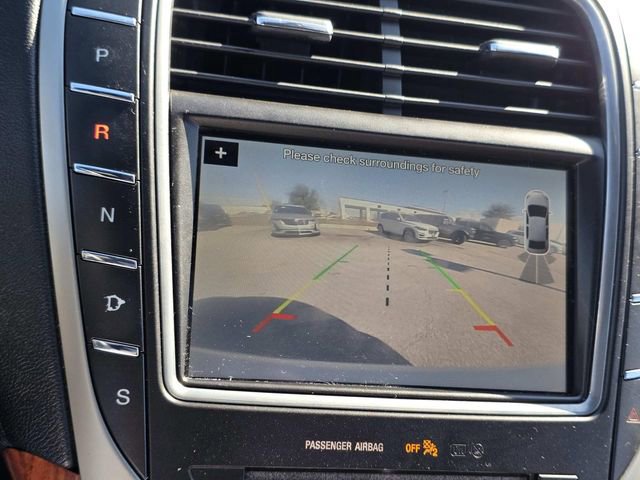 Used 2019 Lincoln Nautilus Select w/ Class II Trailer Tow Package image 15