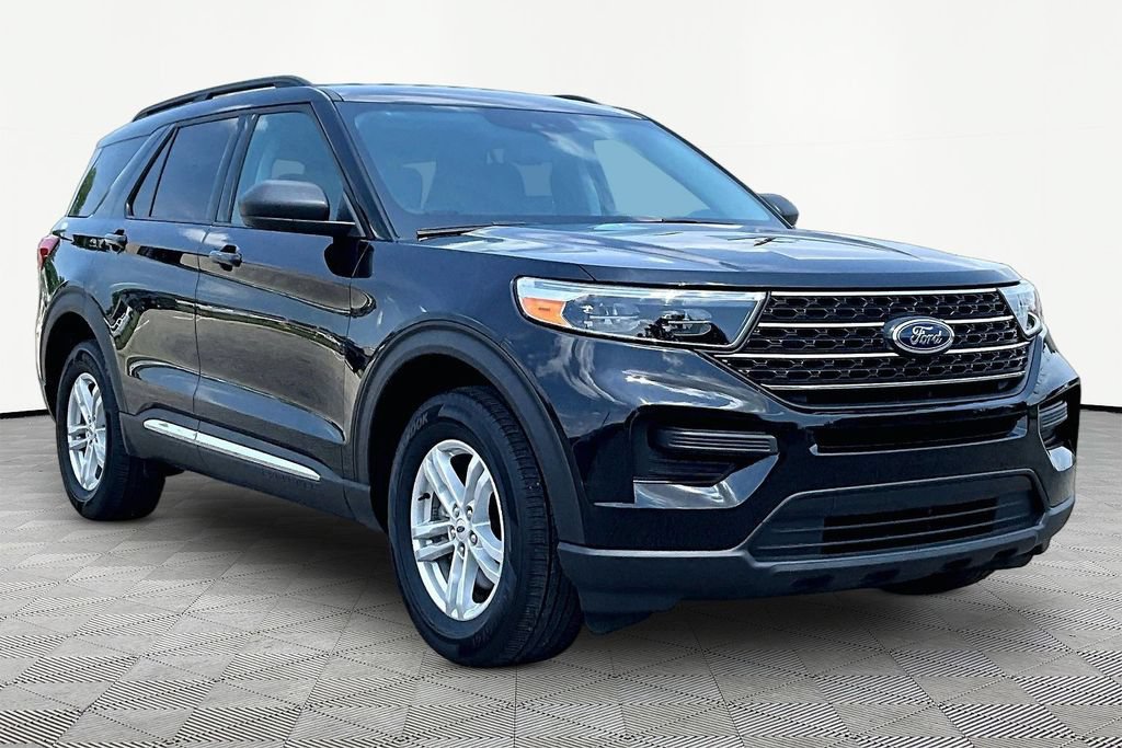 Certified 2024 Ford Explorer XLT AWD/4WD image 12