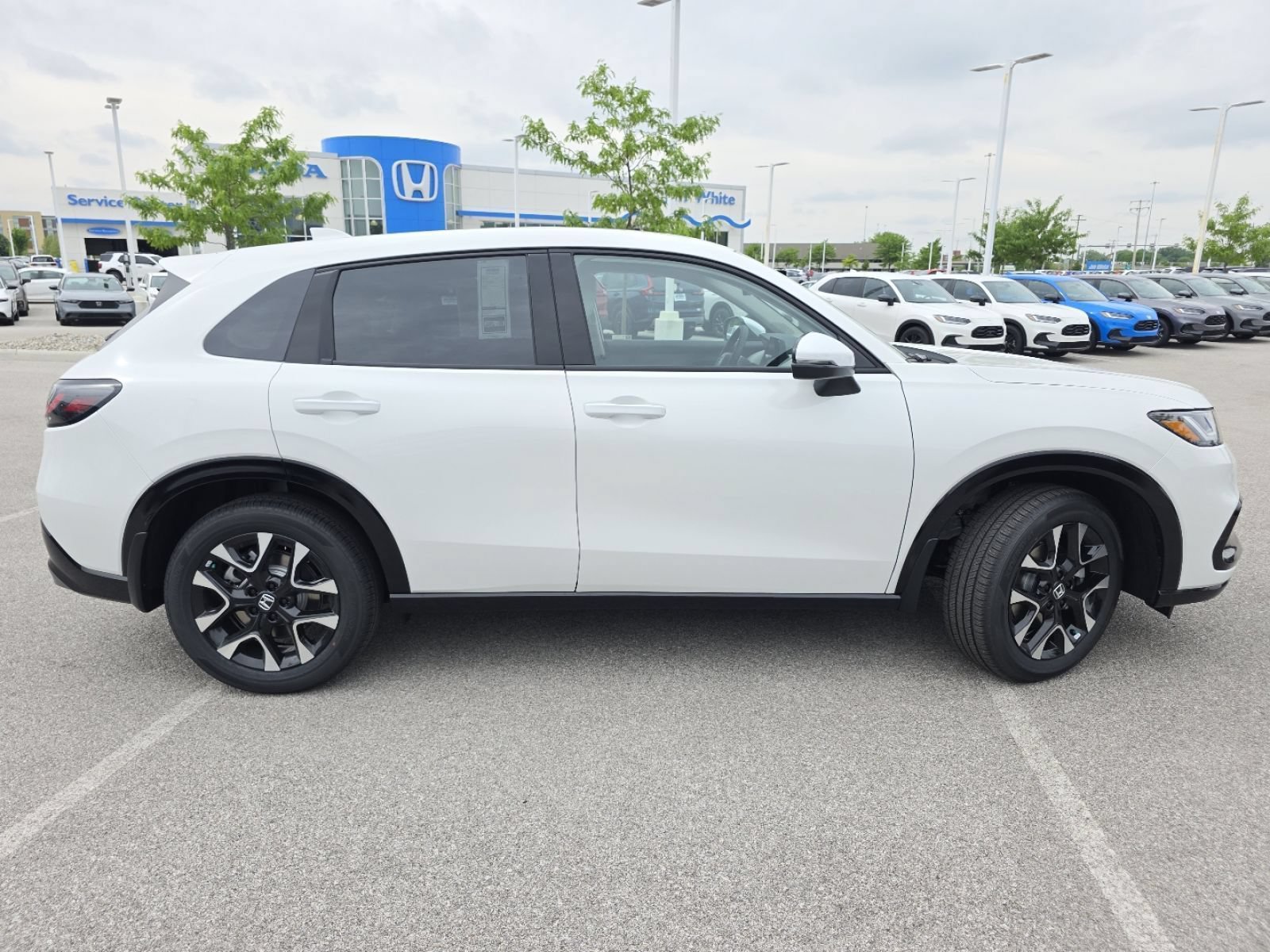 New 2027 Honda HR-V EX-L image 6