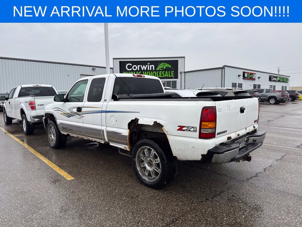 Used 2001 GMC Sierra 1500 4x4 Extended Cab w/ Convenience Plus Group image 6