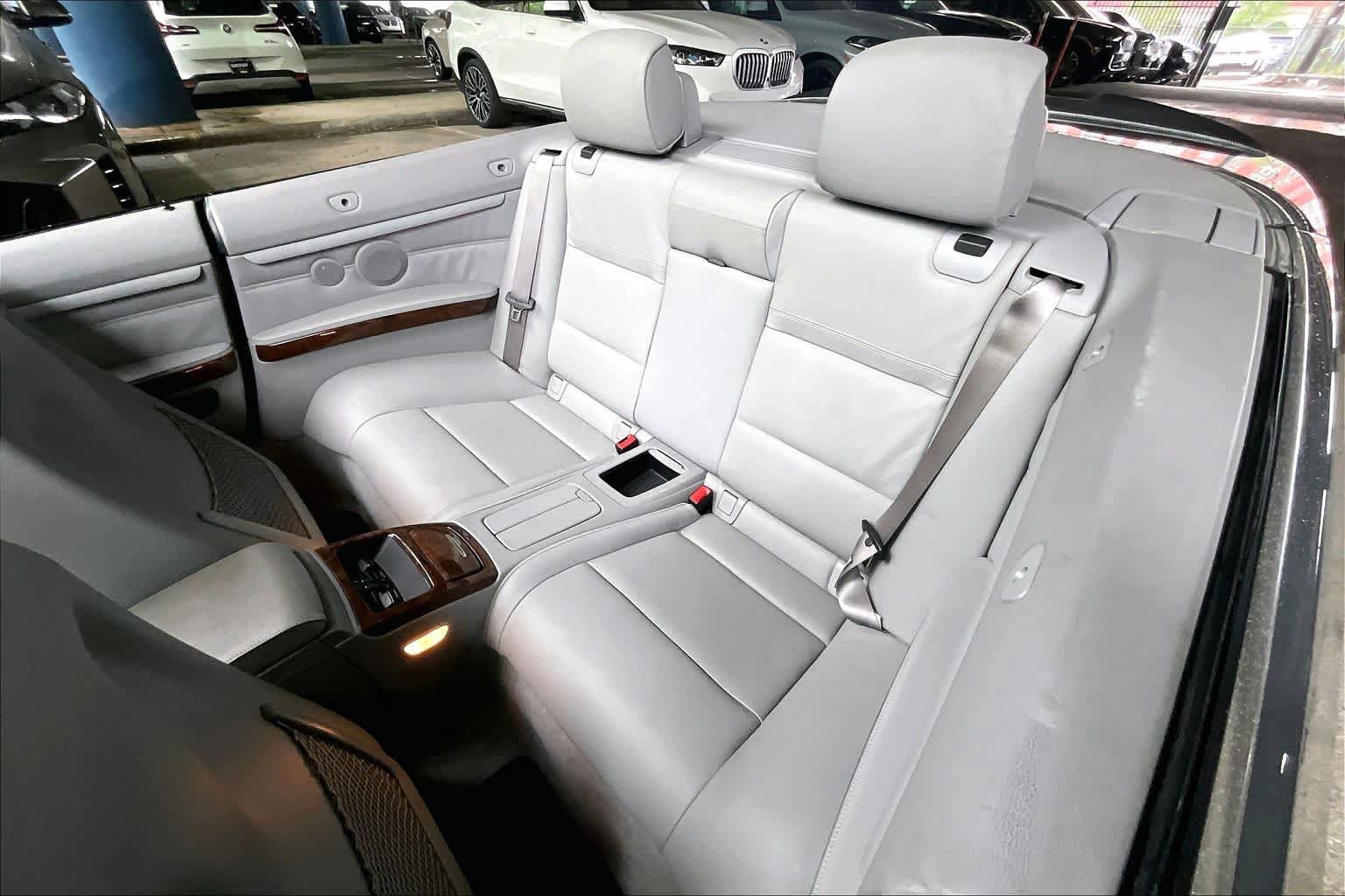 Used 2008 BMW 335i Convertible RWD image 18