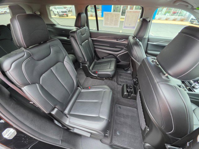 Used 2021 Jeep Grand Cherokee L Limited image 16