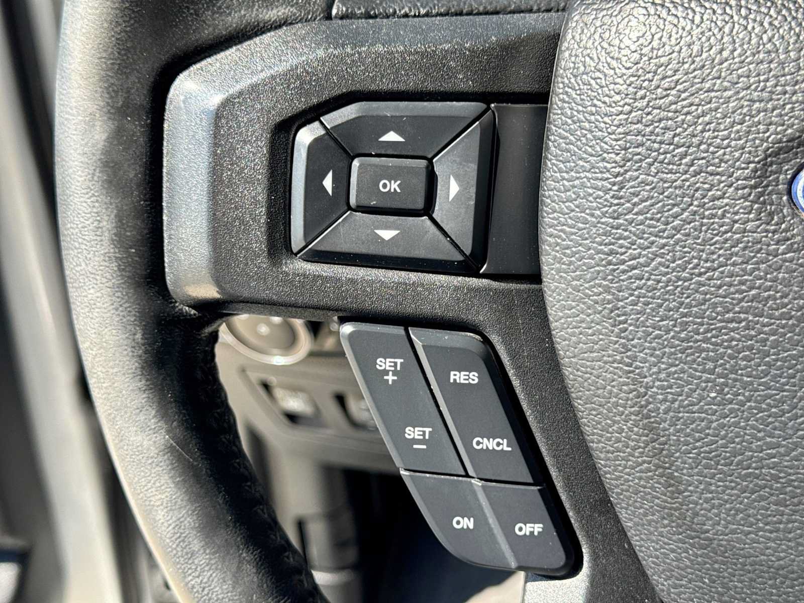 Used 2018 Ford F150 XLT w/ Equipment Group 302A Luxury AWD/4WD image 22