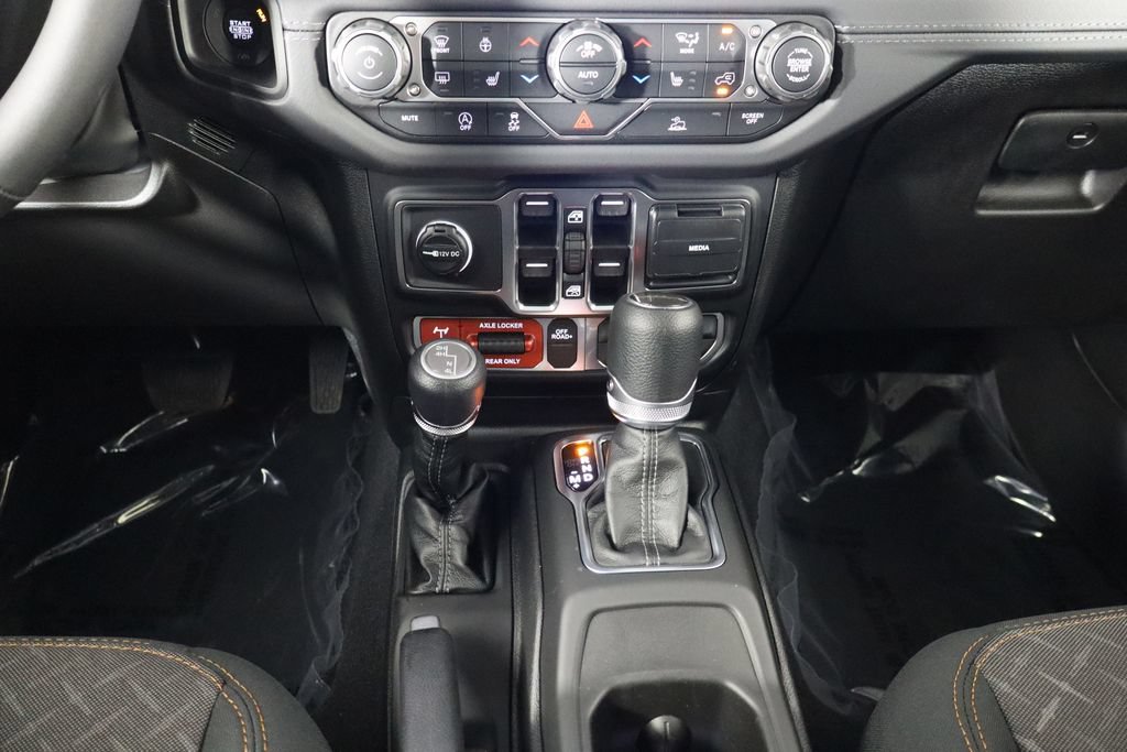 New 2026 Jeep Gladiator Mojave AWD/4WD image 28