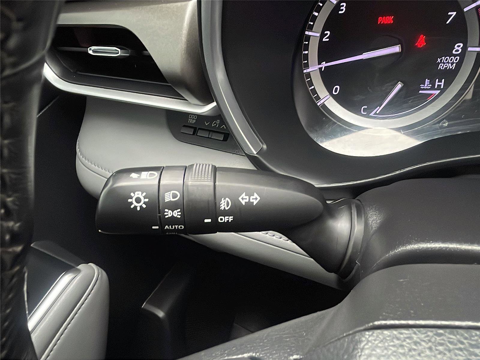 Used 2022 Toyota Highlander XLE image 23