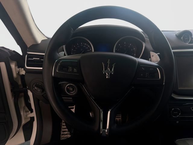 Used 2015 Maserati Ghibli S Q4 AWD/4WD image 18