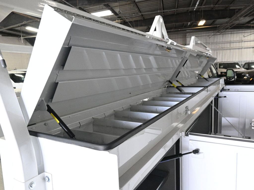 New 2026 Ford F550 2WD Crew Cab Super Duty image 35